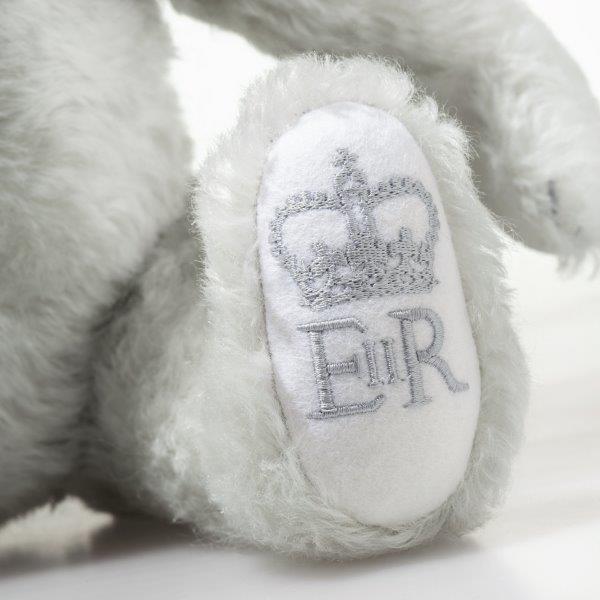 Steiff Limited Edition Teddy Bear -Queen Elizabeth II Dedication to Service, 46 cm