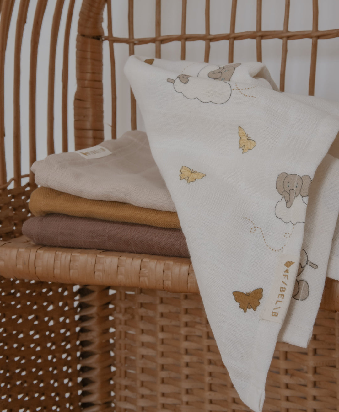 Fabelab - Organic Cotton Muslin Wraps, Elephant on the Air, 4pcs - SAMPLE