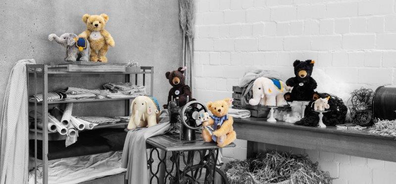 Steiff Limited Edition - Anniversary Little Felt Elephant, 29 cm