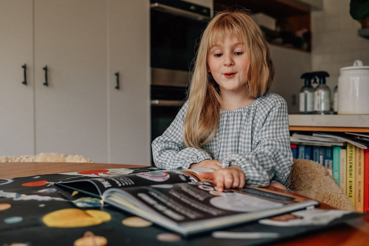 Sassi What How and Why Space Book and Poster