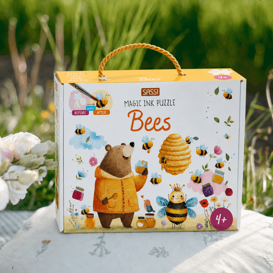Sassi Magic Water Puzzle &amp; Book Set - Bees